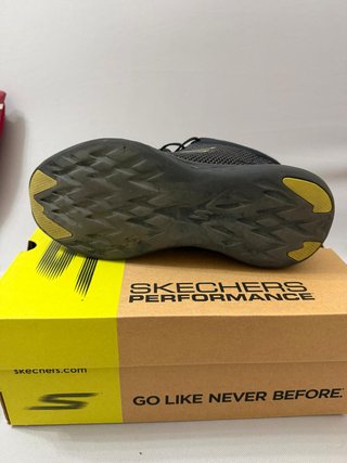 Scarpe Skechers Go Run 55099-BBK Uomo