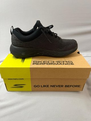Scarpe Skechers Go Run 55099-BBK Uomo