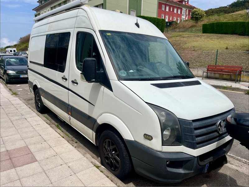 Volkswagen Crafter Camper Homologada L2H2 136 CV - foto 1