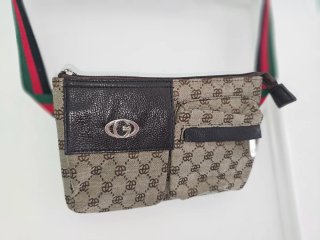 Riñonera Gucci Marrón Monogram