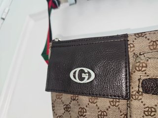 Riñonera Gucci Marrón Monogram