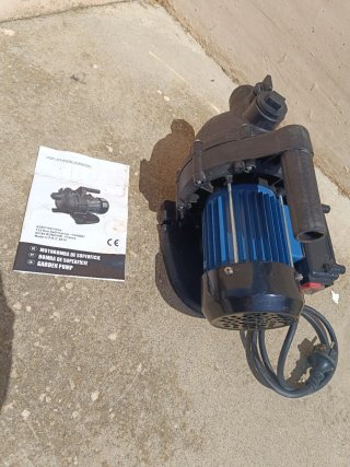 Motobomba de superficie