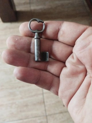 Troquel Acero Antiguo + Antigüedades