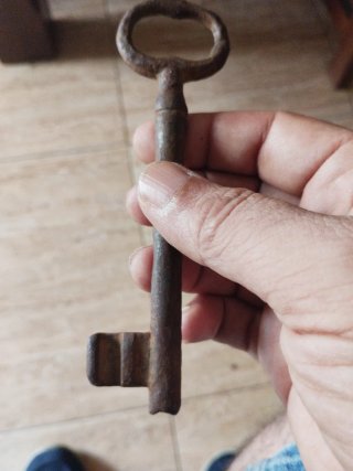 Troquel Acero Antiguo + Antigüedades