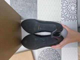 Zapatos de salón Unisa negros charol