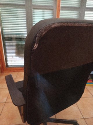 Silla de oficina negra