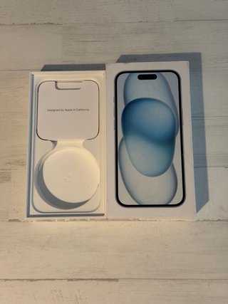 iPhone 15 Azul/Plateado