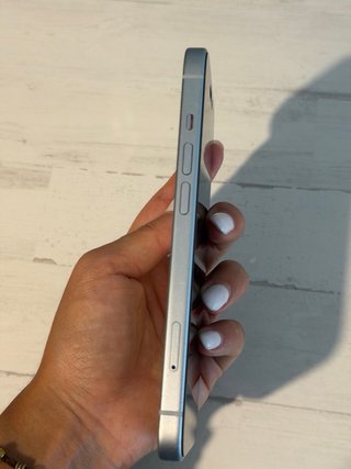 iPhone 15 Azul/Plateado