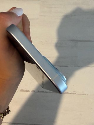 iPhone 15 Azul/Plateado