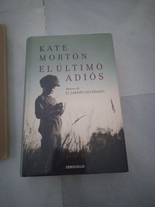 La hija del relojero.   El último adiós.