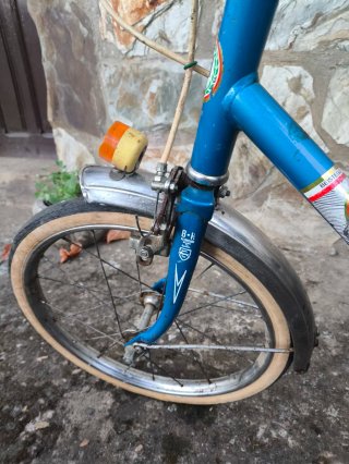Bicicleta BH infantil azul