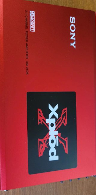 Amplificador Sony Xplod XM-250X Rojo