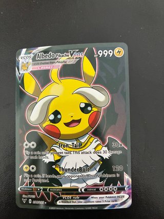 Albedo Pikachu VCOS Carta Pokémon