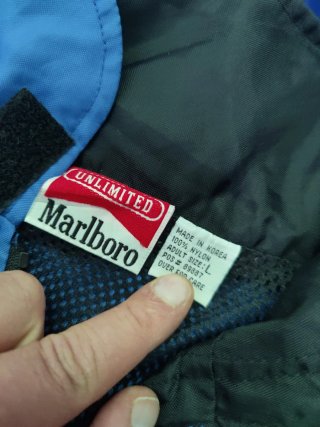 Cortavientos Vintage Marlboro Azul y Negro Talla L