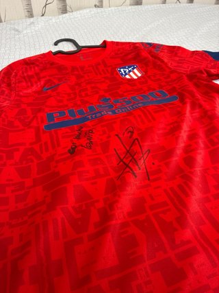 Camiseta Atlético de Madrid firmada por Giménez