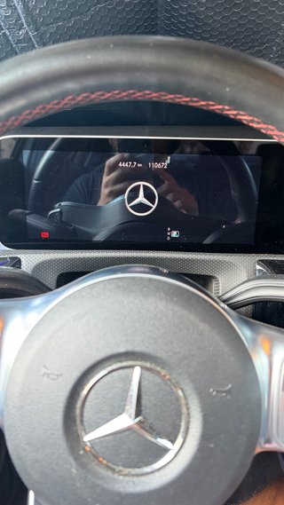 Mercedes-Benz Clase A 180d Sedán AMG + pack night