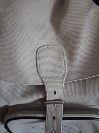 Mochila Lacoste Vintage Beige y Negra