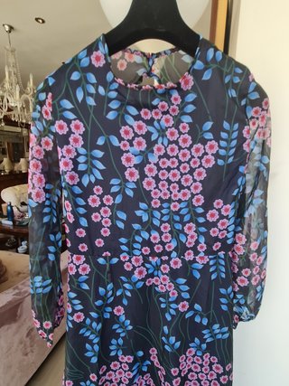 Vestido largo floral escote espalda