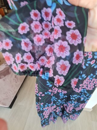Vestido largo floral escote espalda