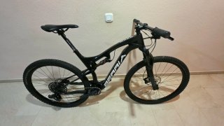 Berria Mako Bicicleta Montaña Carbono