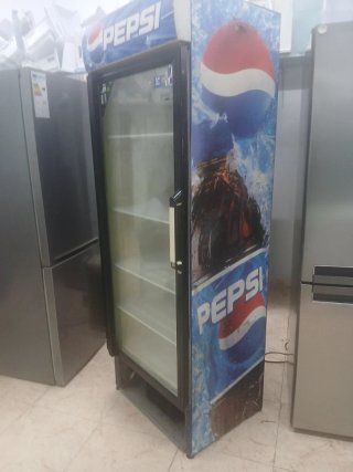 Nevera expositora Pepsi