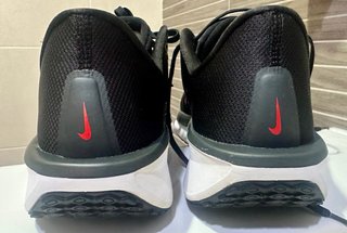 Nike Quest 6 Zapatillas Negras Rojas