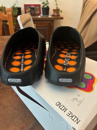 Nike Mind 001