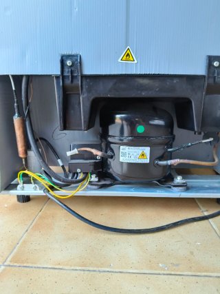 Frigorífico Hisense Negro