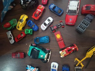 Lote coches de juguete.