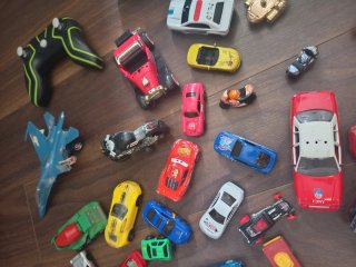 Lote coches de juguete.