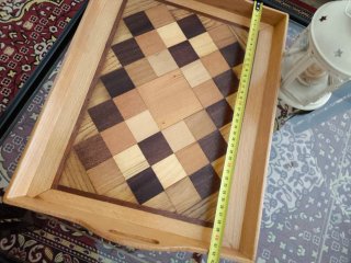 Vassoio in legno decorato
