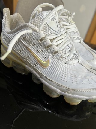 Nike Air Vapormax 360 Unisex Dorado Blanco