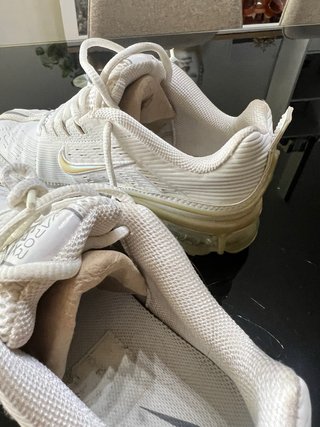 Nike Air Vapormax 360 Unisex Dorado Blanco
