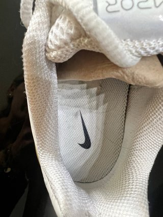 Nike Air Vapormax 360 Unisex Dorado Blanco