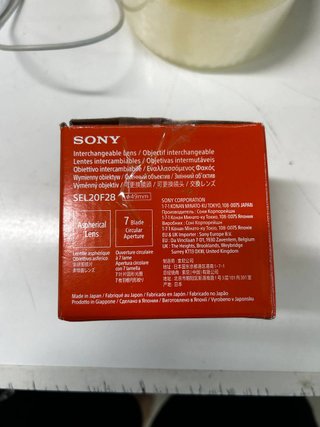 Sony FE 90mm f/2.8 Macro G OSS