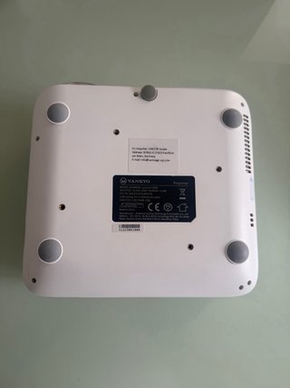 Proyector Full HD Wifi Táctil
