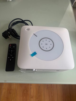 Proyector Full HD Wifi Táctil