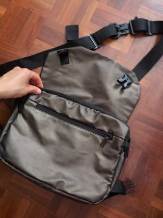 Bolso BRABOSTON Antirrobo Negro Gris