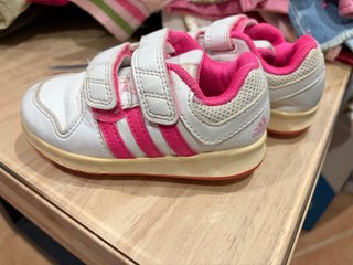 Zapatillas Adidas Niña Talla 23