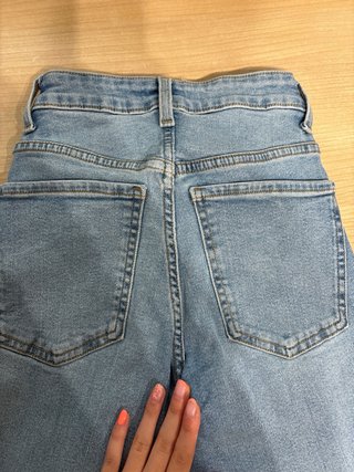Pantalones vaqueros Mango