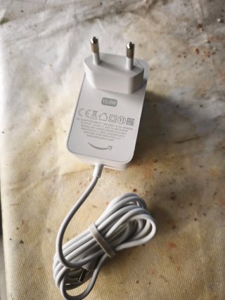 Cargador Amazon 15W para Alexa