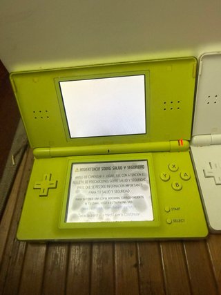 Lote Nintendo DS (3 console + 1 controller)