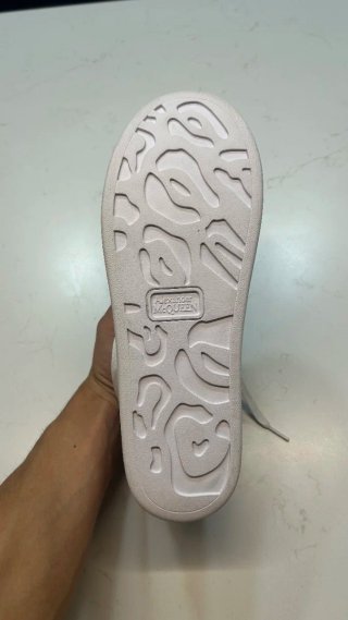 Zapatos Alexander McQueen Blancos y Azules