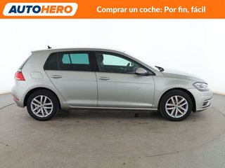 Volkswagen Golf 1.0 TSI Advance