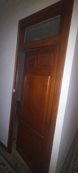 Puerta antigua de madera
