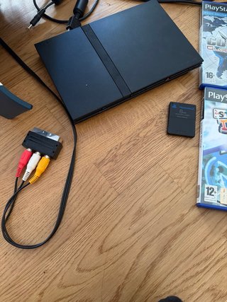 Console PlayStation 2 + Volante e Giochi