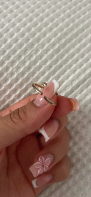 Anillo lazo con circonitas