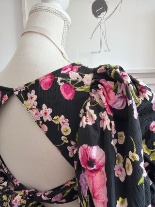 Vestido corto fiesta floral