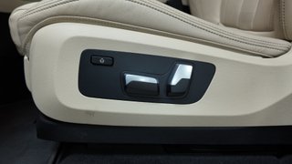 BMW X7 M50i