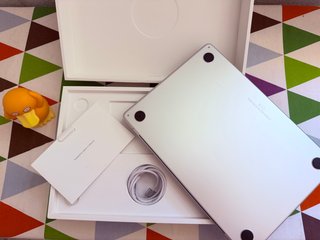 MacBook Air M5 13 Plata en caja